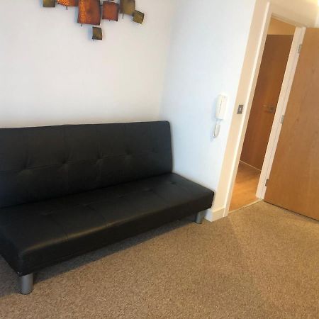 Lovely Serviced Apartment 2Min 2 City Center Manchester Esterno foto
