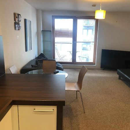 Lovely Serviced Apartment 2Min 2 City Center Manchester Esterno foto