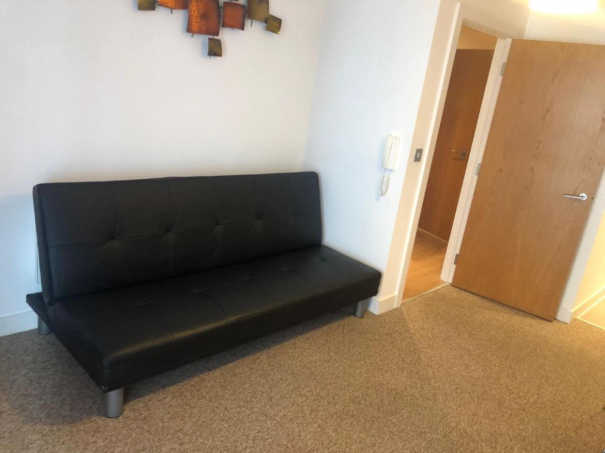 Lovely Serviced Apartment 2Min 2 City Center Manchester Esterno foto